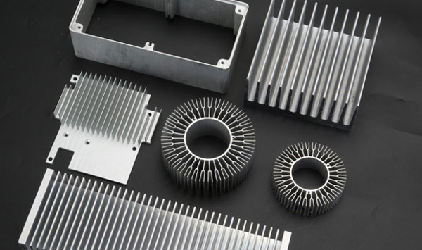 ��(y��u)��