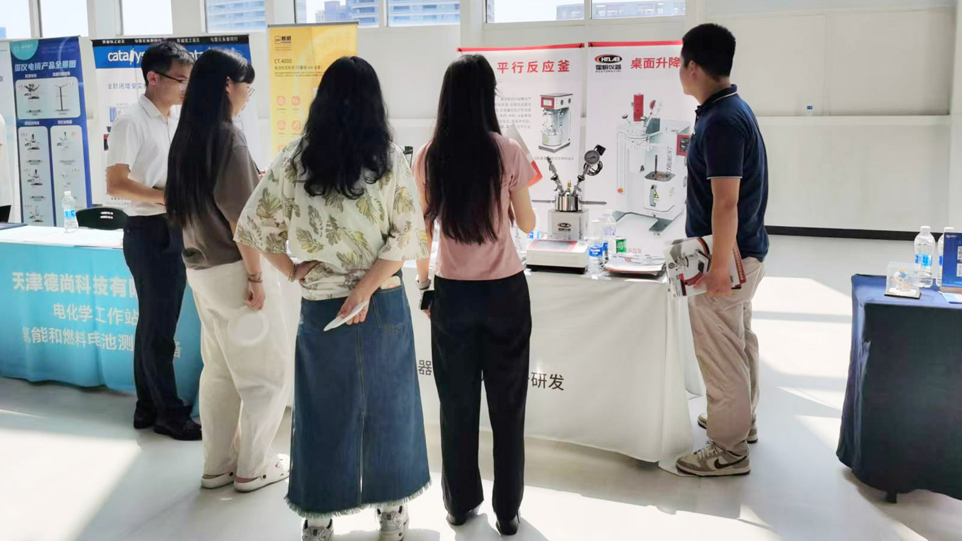 霍桐儀器參加 “第十六屆全球華人化工學(xué)者研討會(huì)”,實(shí)驗(yàn)室反應(yīng)釜受青睞！新聞主圖